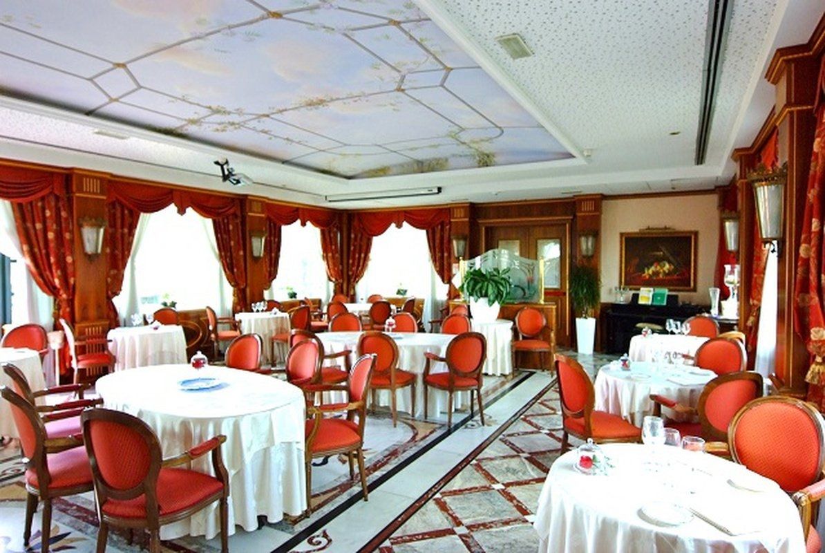 Andreola Central Hotel Milan Luaran gambar